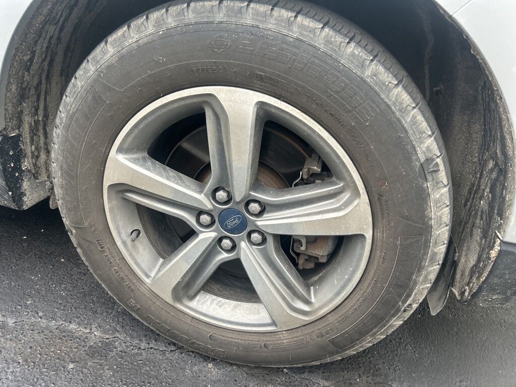 Used 2019 Ford Edge SEL SUV