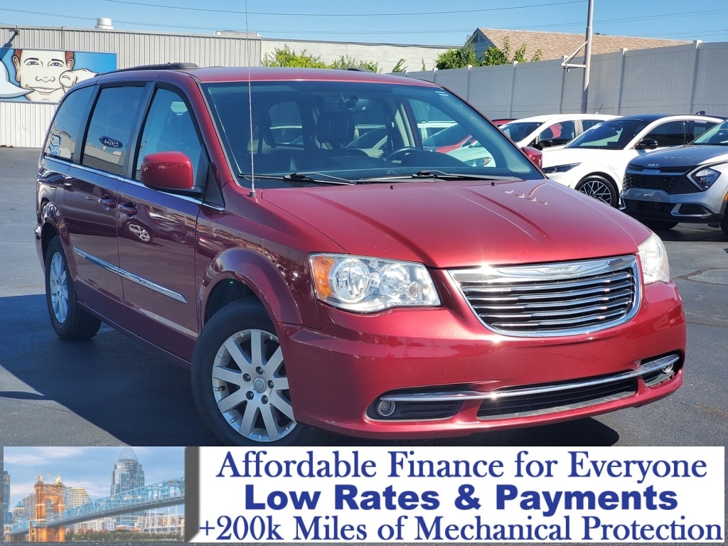 2015 Chrysler Town & Country Touring