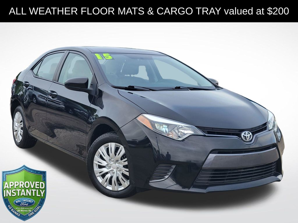 2015 Toyota Corolla LE AT's photo