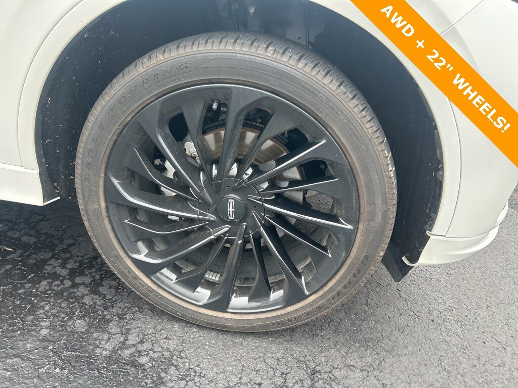 2025 Lincoln Aviator Reserve photo 3