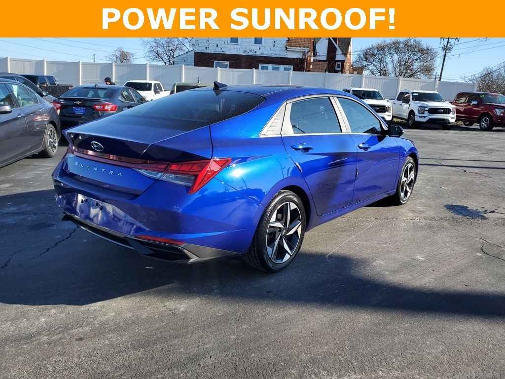 Certified 2022 Hyundai Elantra SEL Sedan