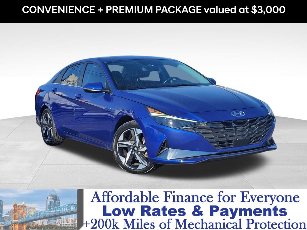 2022 Hyundai Elantra SEL's photo