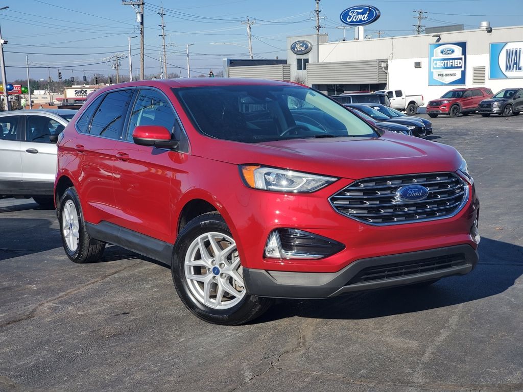 2021 Ford Edge SEL's photo