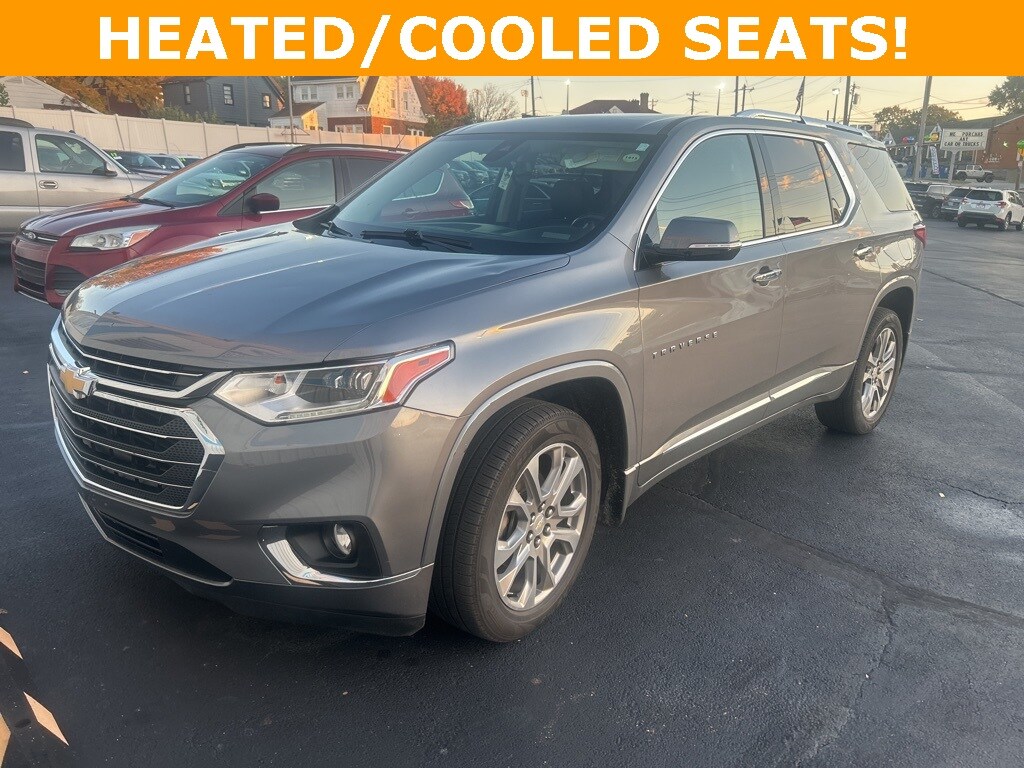 2019 Chevrolet Traverse Premier photo 3