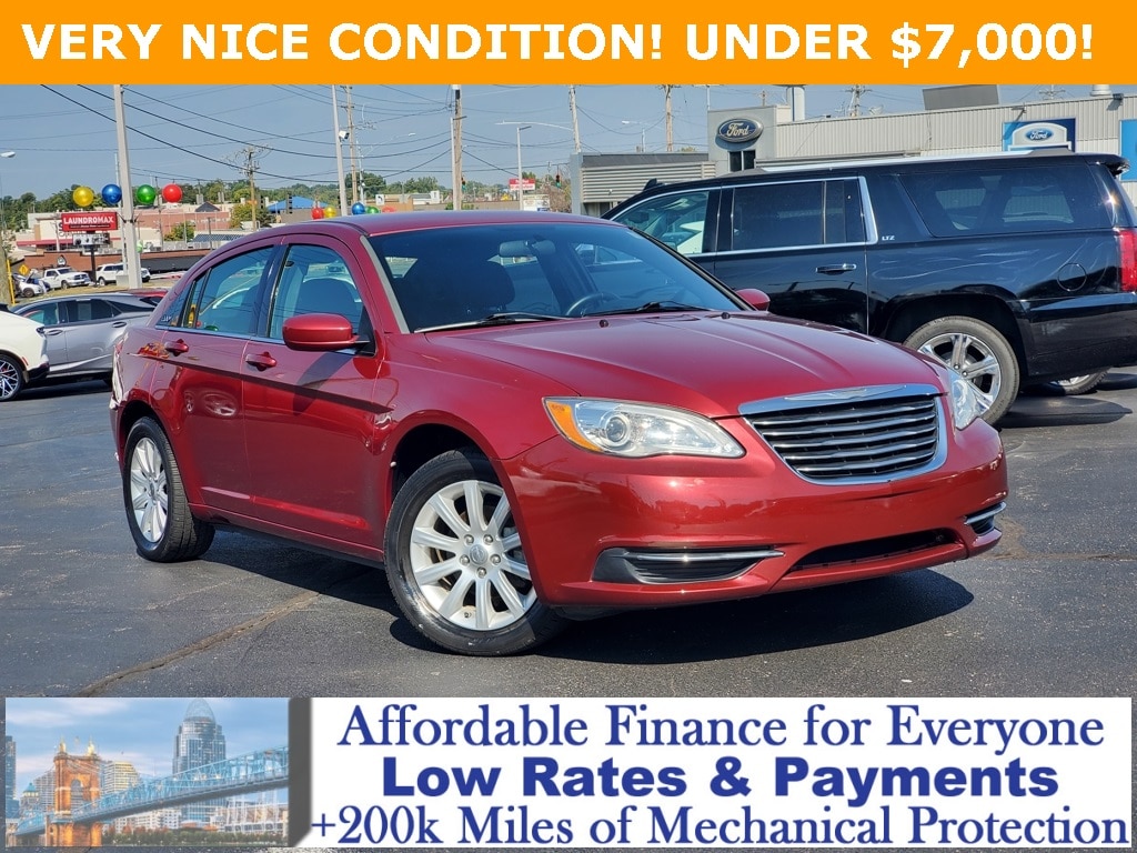 2013 Chrysler 200 Touring