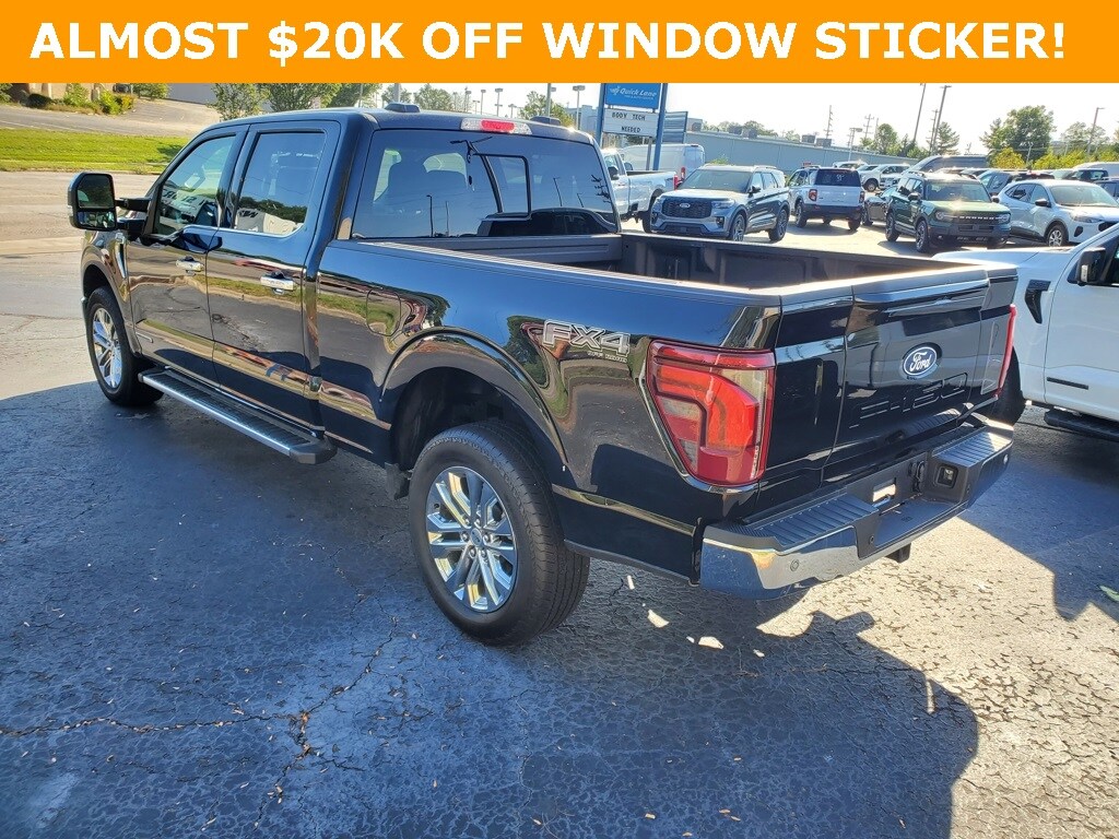 2025 Ford F-150 Lariat photo 3