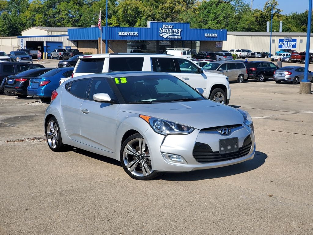 2013 Hyundai Veloster Base