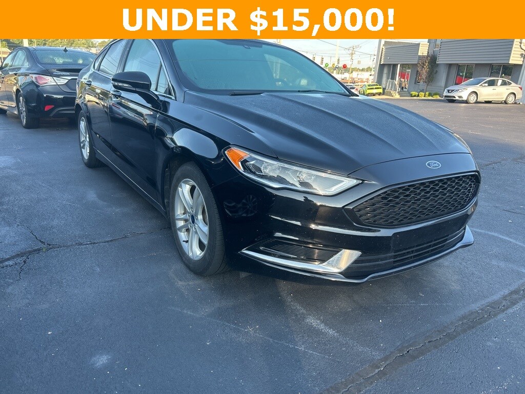 2018 Ford Fusion SE photo 2