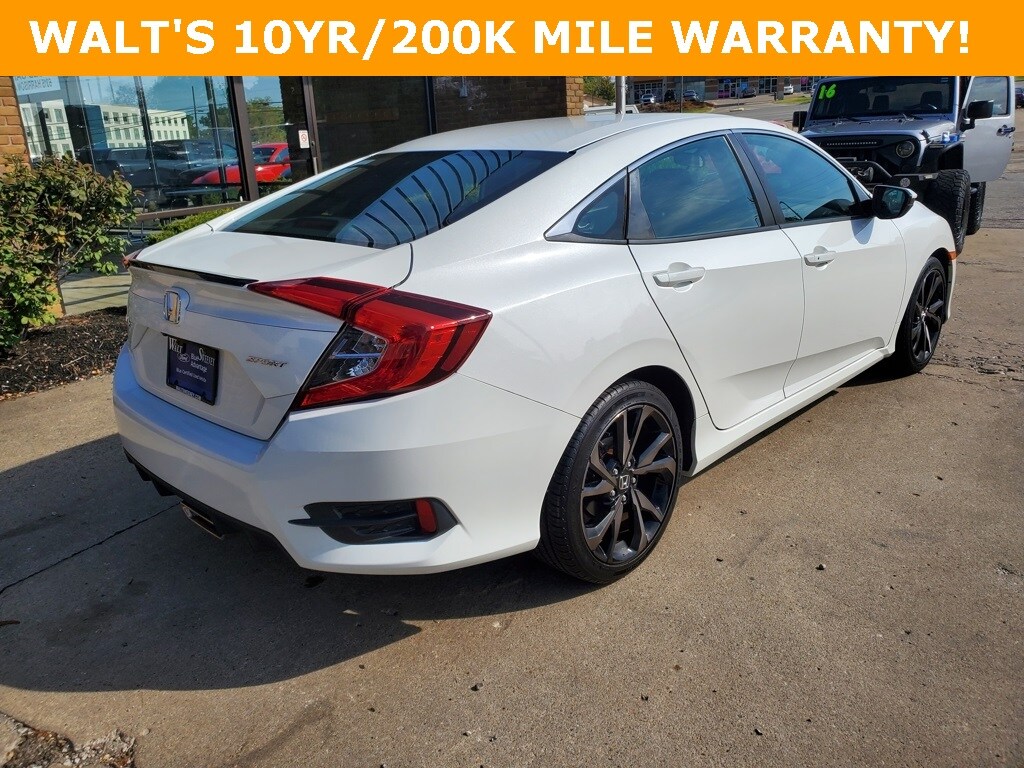 2019 Honda Civic Sport photo 4