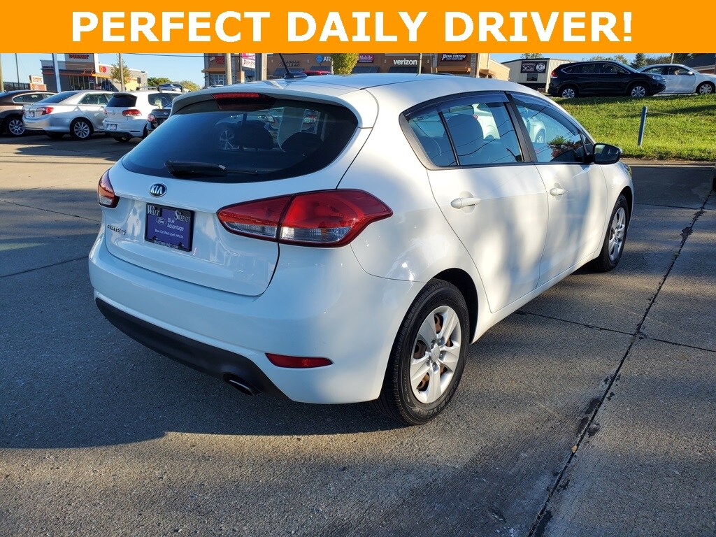 Certified 2017 Kia Forte5 LX Hatchback