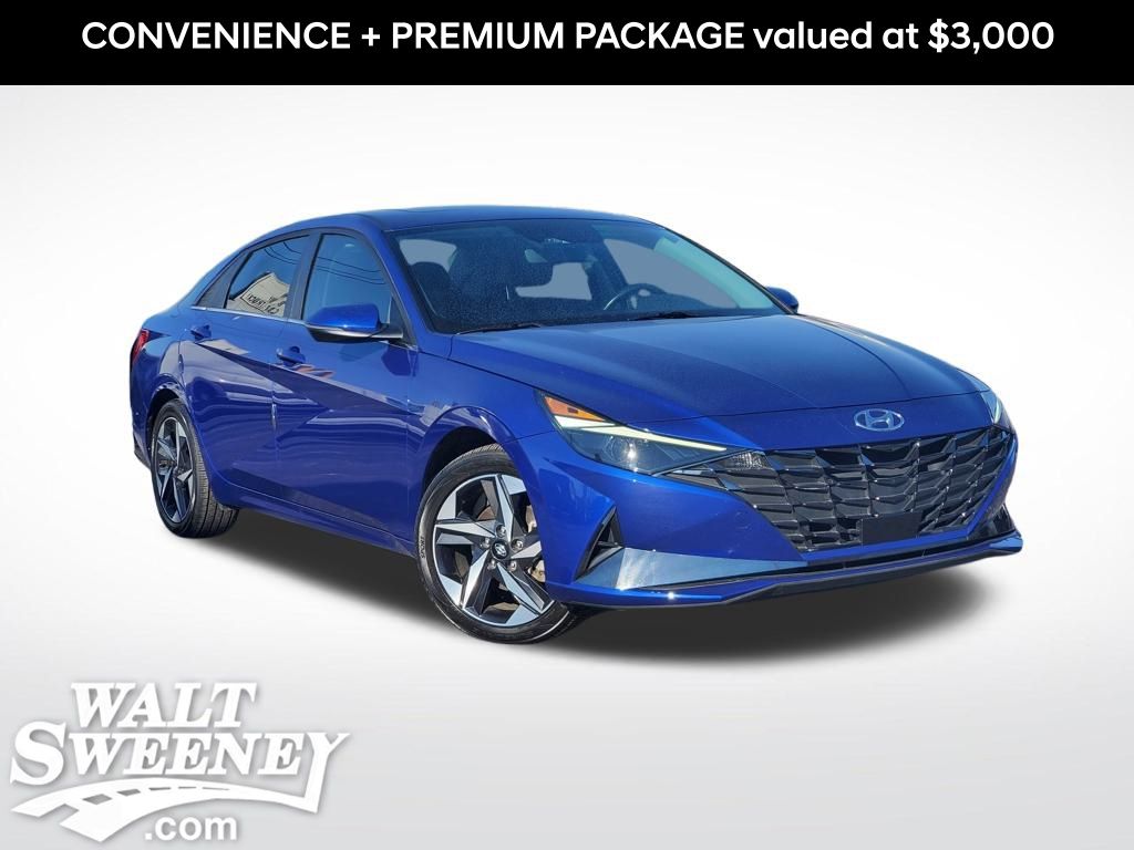 2022 Hyundai Elantra SEL's photo