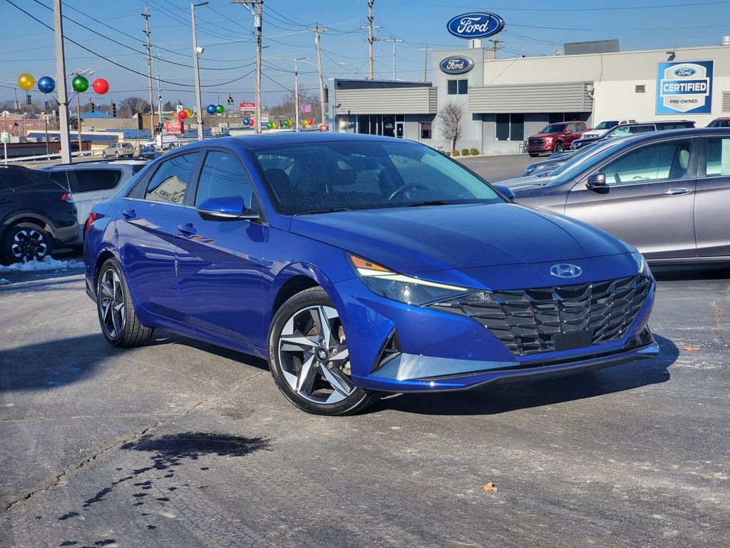 2022 Hyundai Elantra SEL