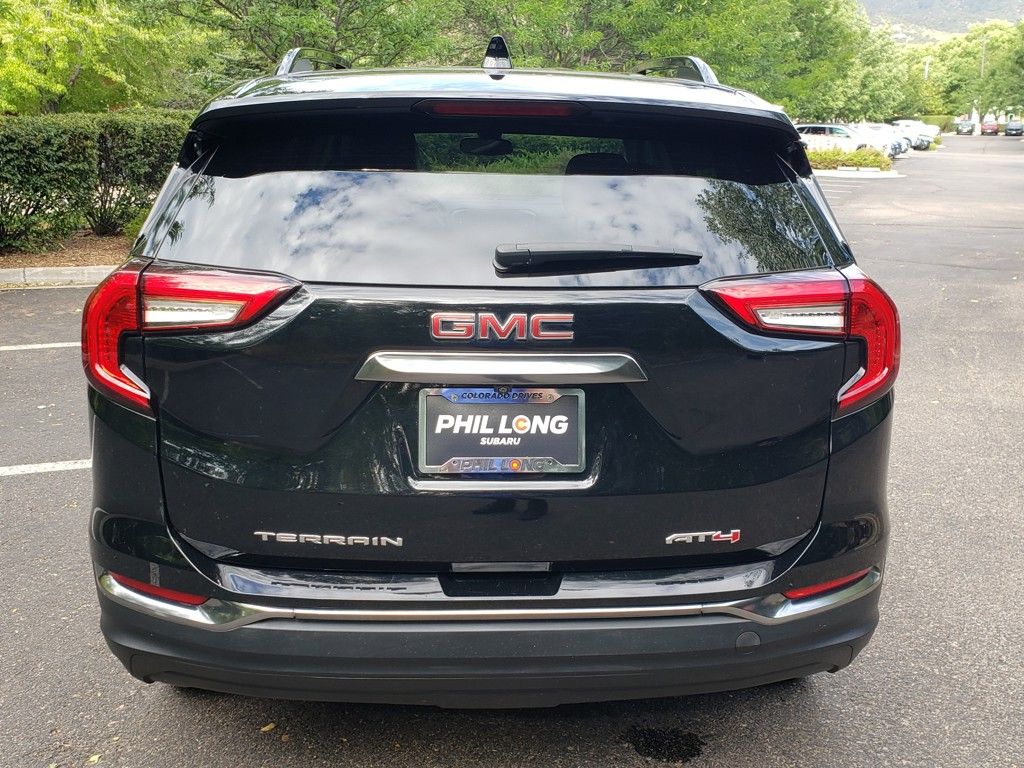 2022 Gmc Terrain AT4 photo 2
