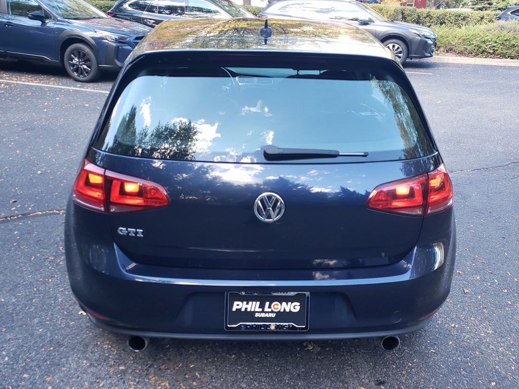 2017 Volkswagen Golf GTI S photo 4