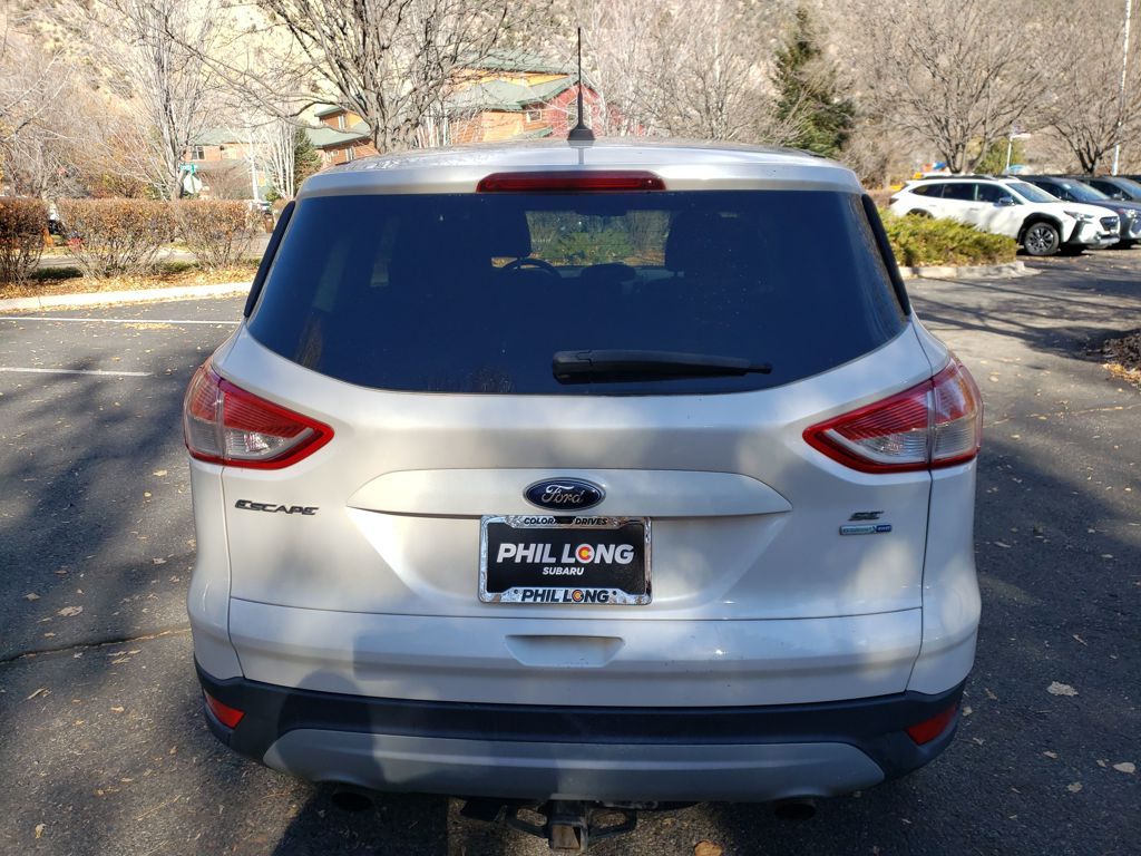 2014 Ford Escape SE photo 4