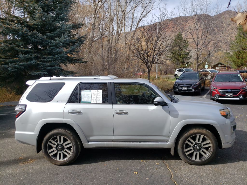 2015 Toyota 4Runner Limited photo 2