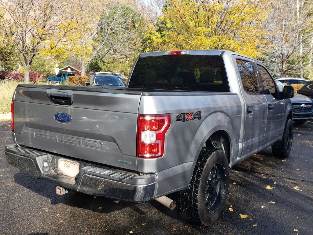 2020 Ford F-150 XLT photo 3