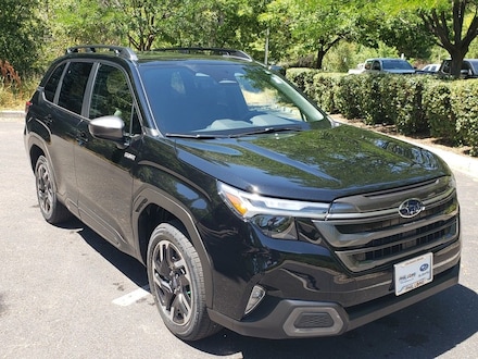 2025 Subaru Forester Limited Hybrid SUV