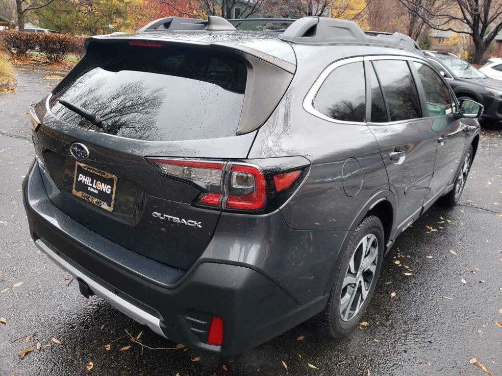 2021 Subaru Outback Limited XT photo 3