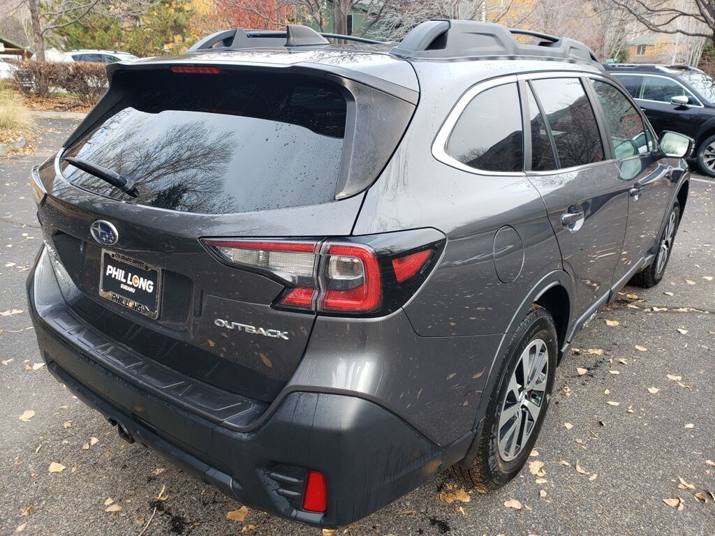 Used 2021 Subaru Outback Premium SUV