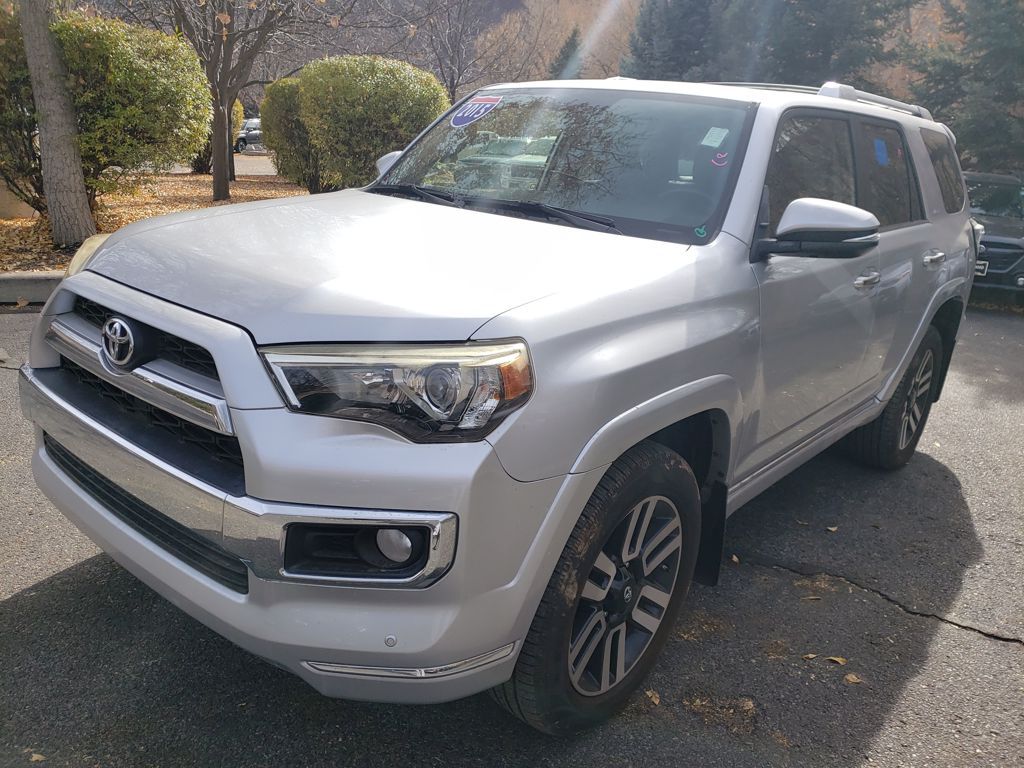 2015 Toyota 4Runner Limited photo 4