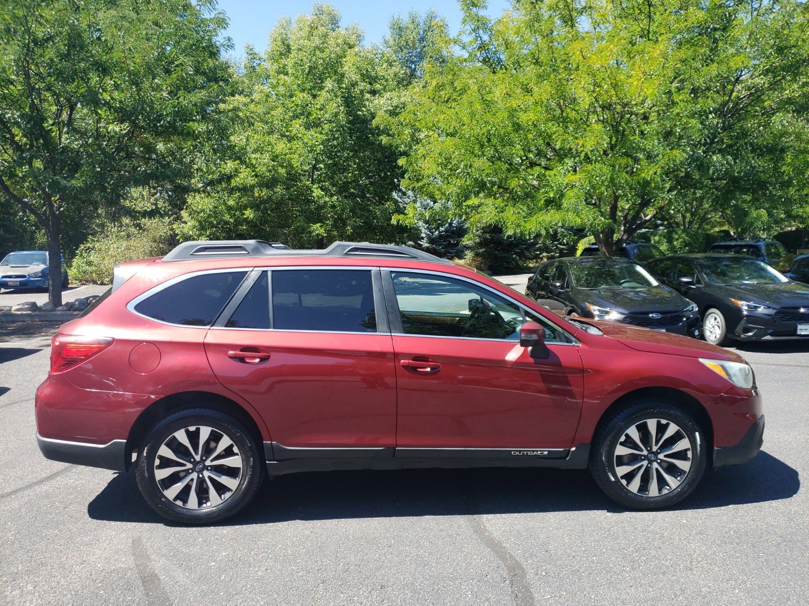 Used 2016 Subaru Outback Limited with VIN 4S4BSENC3G3318346 for sale in Glenwood Springs, CO