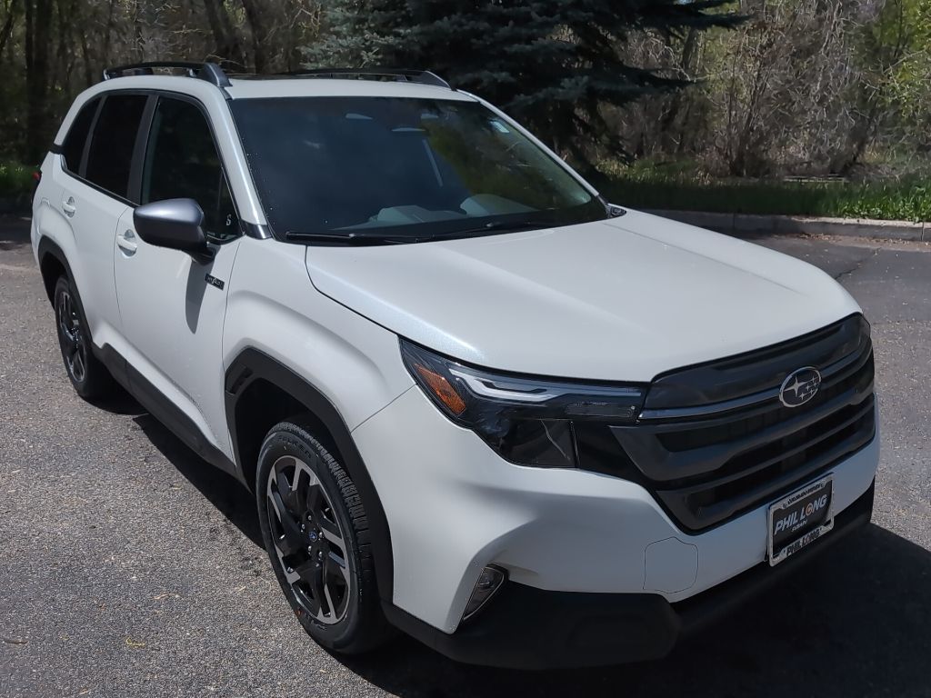 2026 Subaru Forester Premium Hybrid's photo