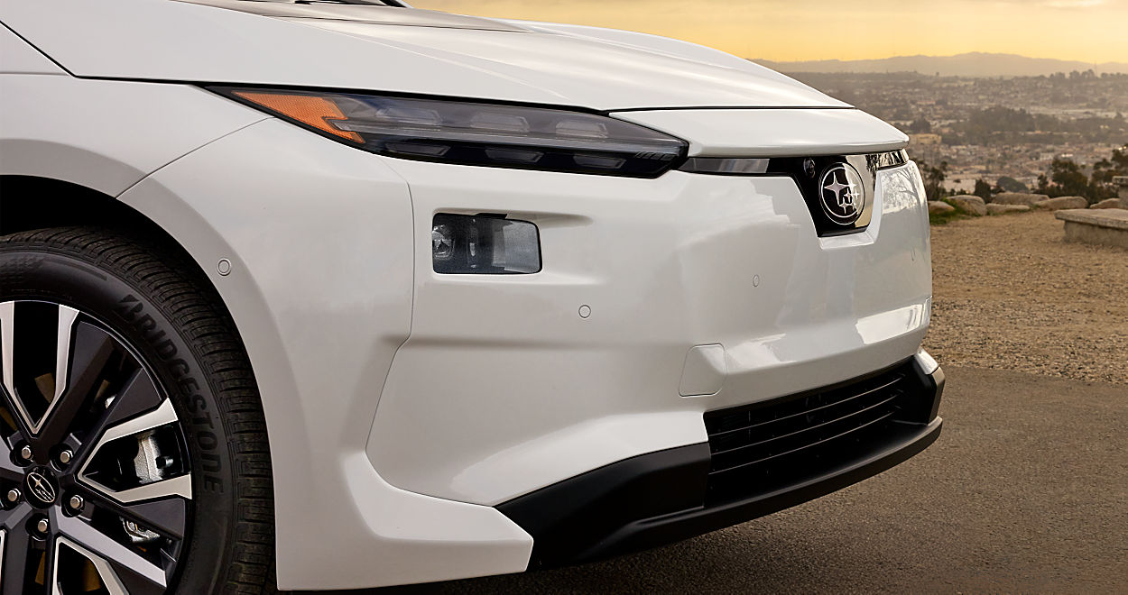 2026 Subaru Solterra frontend.