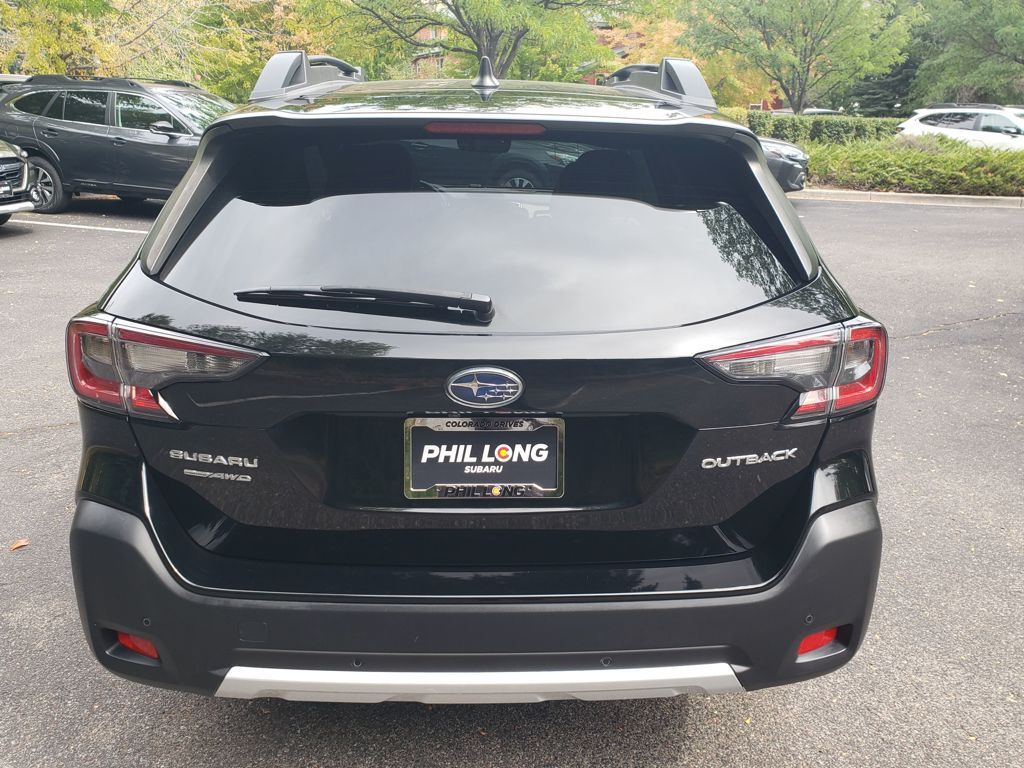 2023 Subaru Outback Limited photo 2
