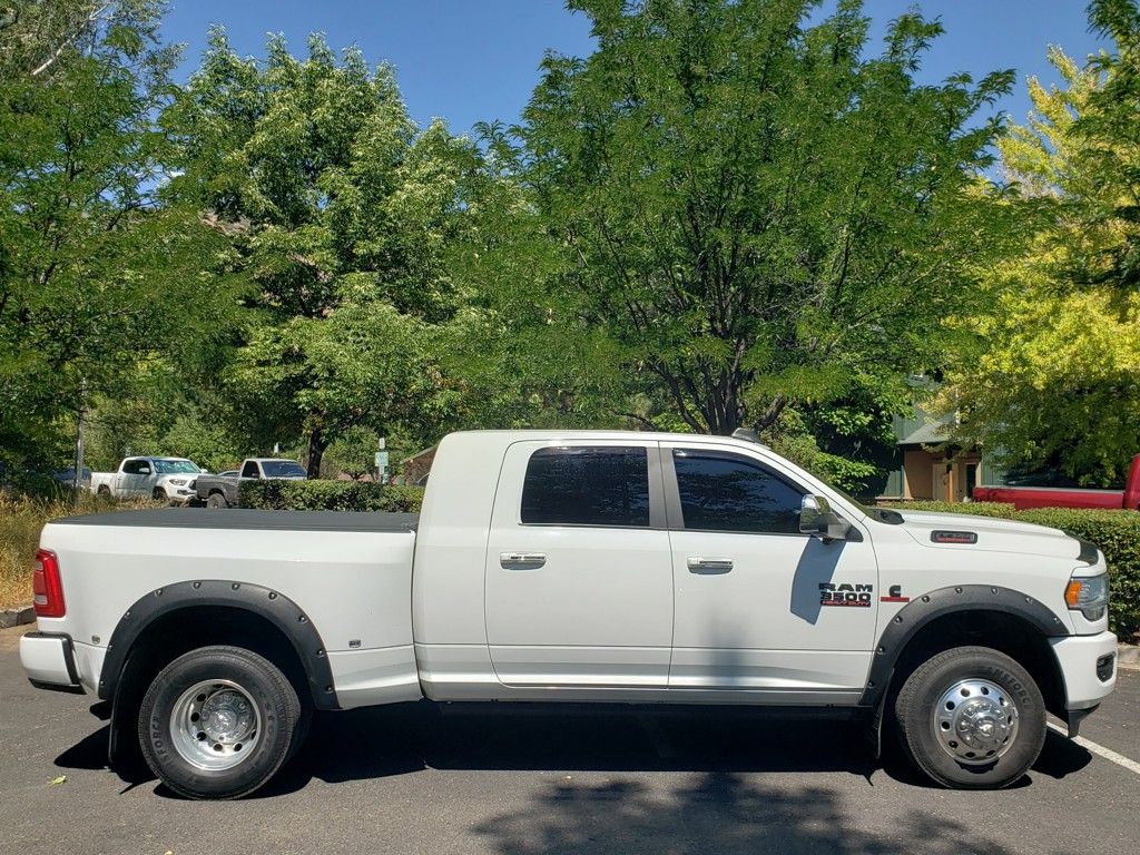 2019 Ram 3500 Limited photo 2