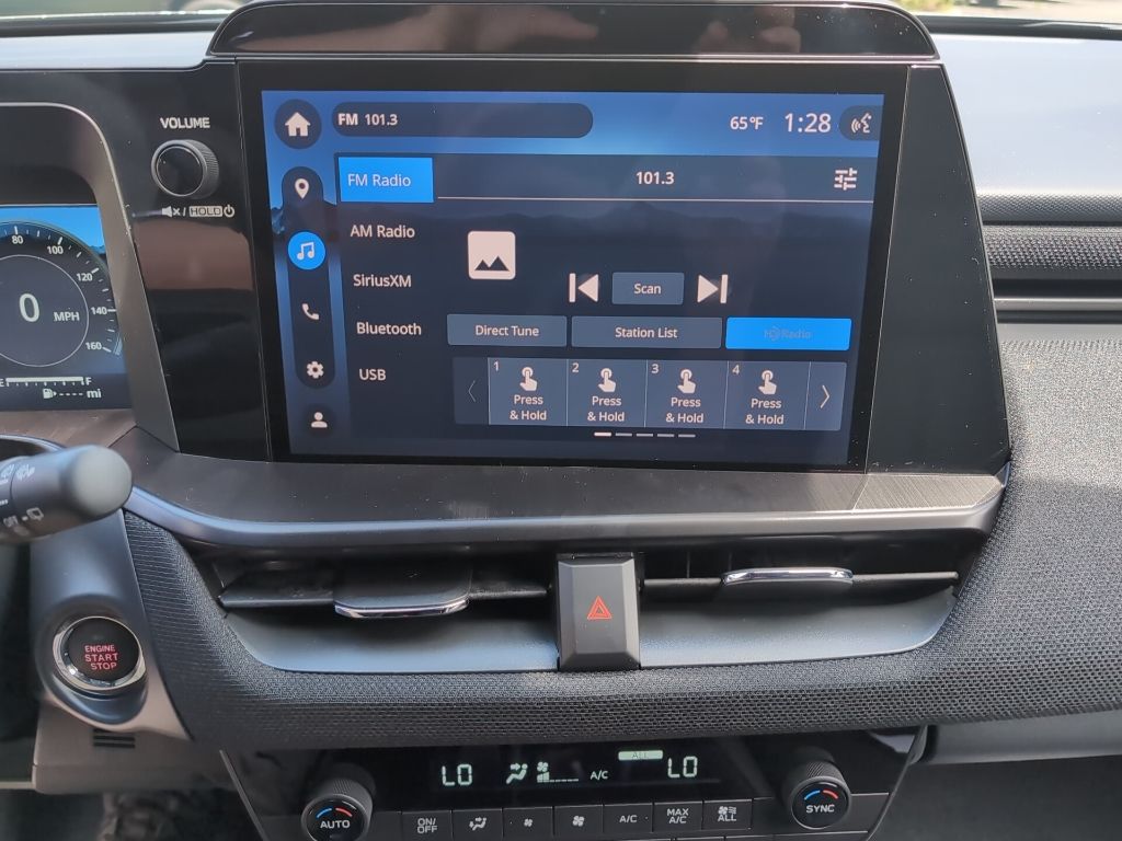 2026 Subaru Outback Premium - Photo 12