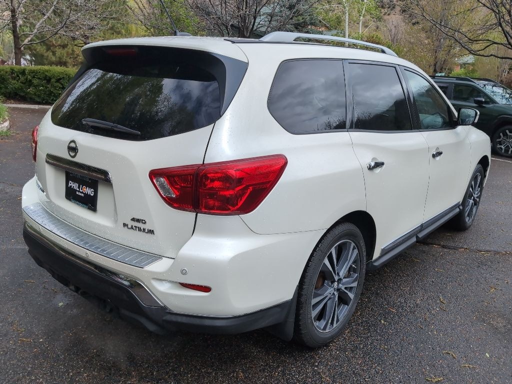 Used 2017 Nissan Pathfinder Platinum SUV