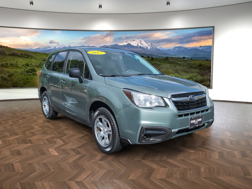 2017 Subaru Forester 2.5i CVT's photo