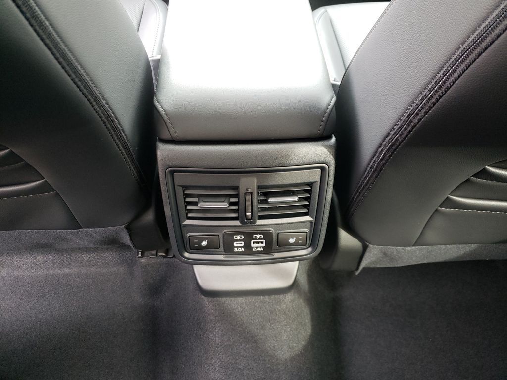 2026 Subaru Outback Limited - Photo 7