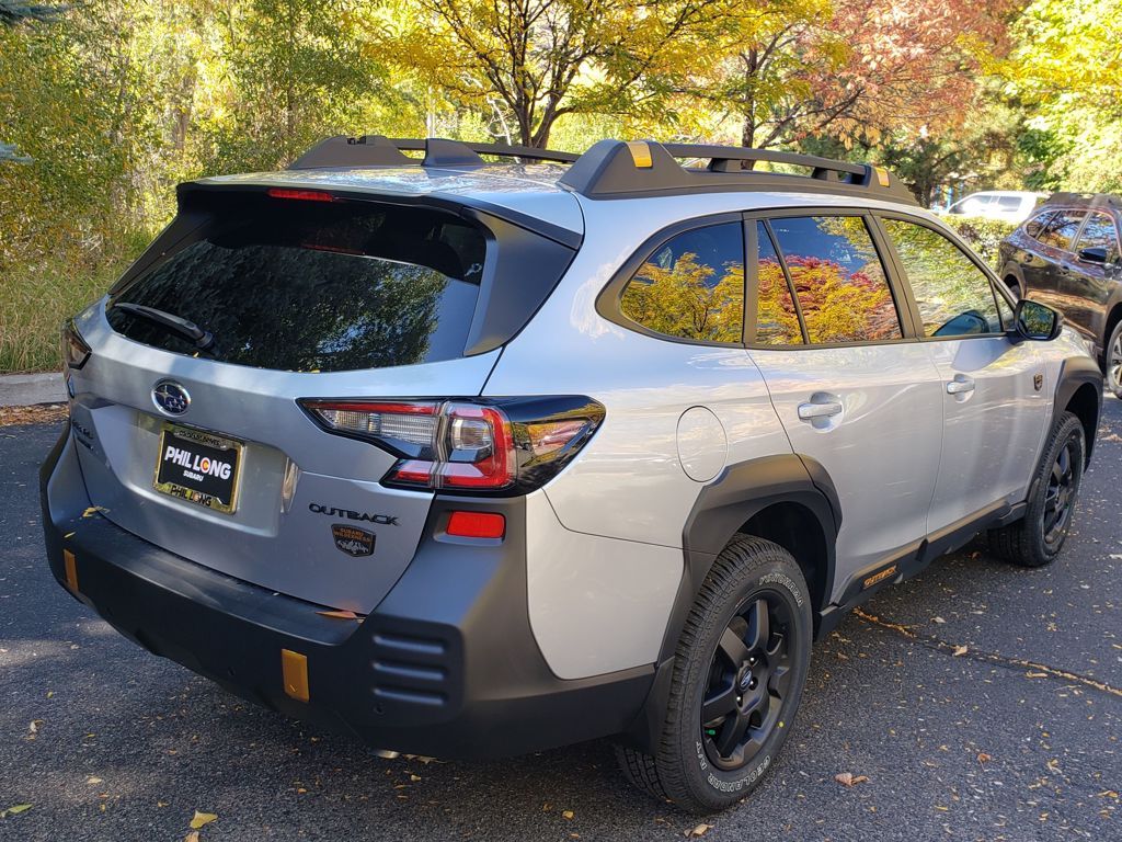 2025 Subaru Outback Wilderness photo 2