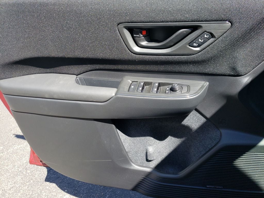 2026 Subaru Outback Limited XT - Photo 17