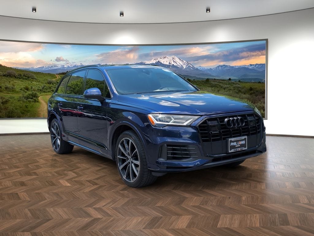2021 Audi Q7 55 Premium Plus quattro Tiptronic's photo