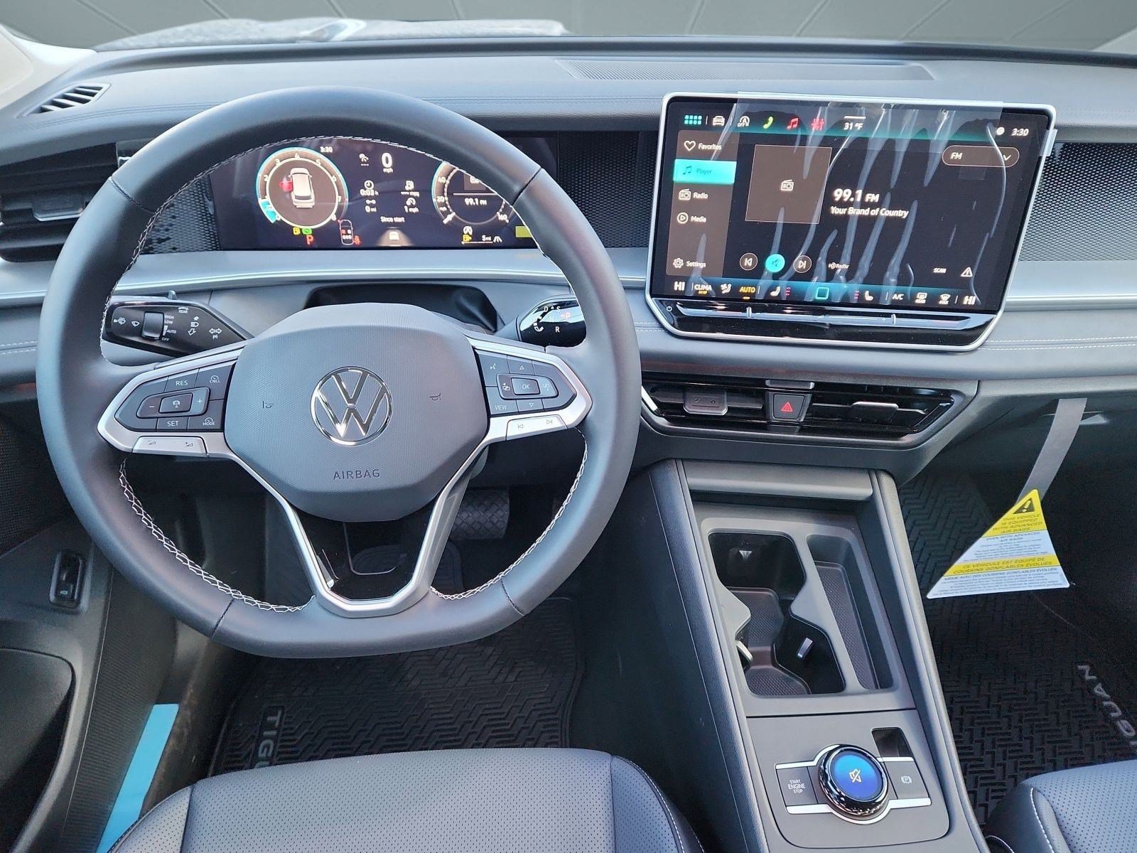 2026 Volkswagen Tiguan SE - Photo 12