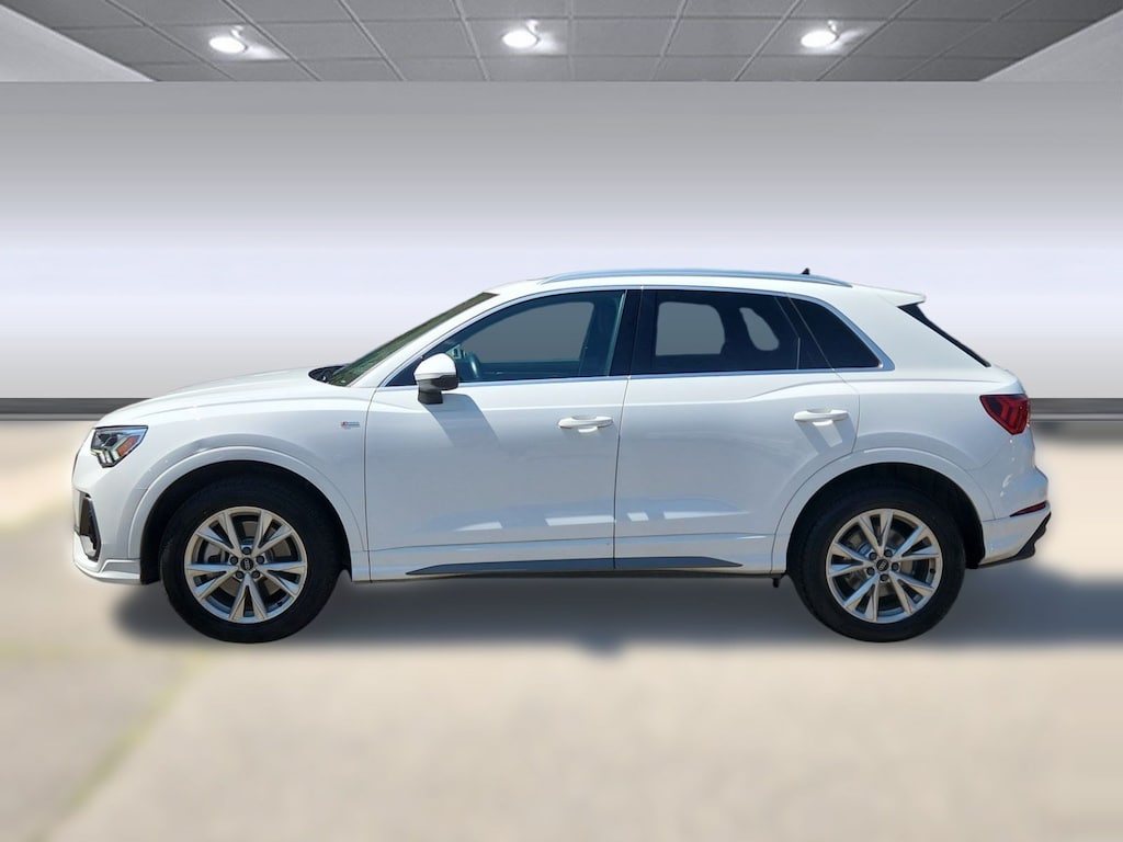 Used 2024 Audi Q3 45 S line Premium SUV