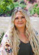 Staff member April Sarabia from ID_0fc4301b0383