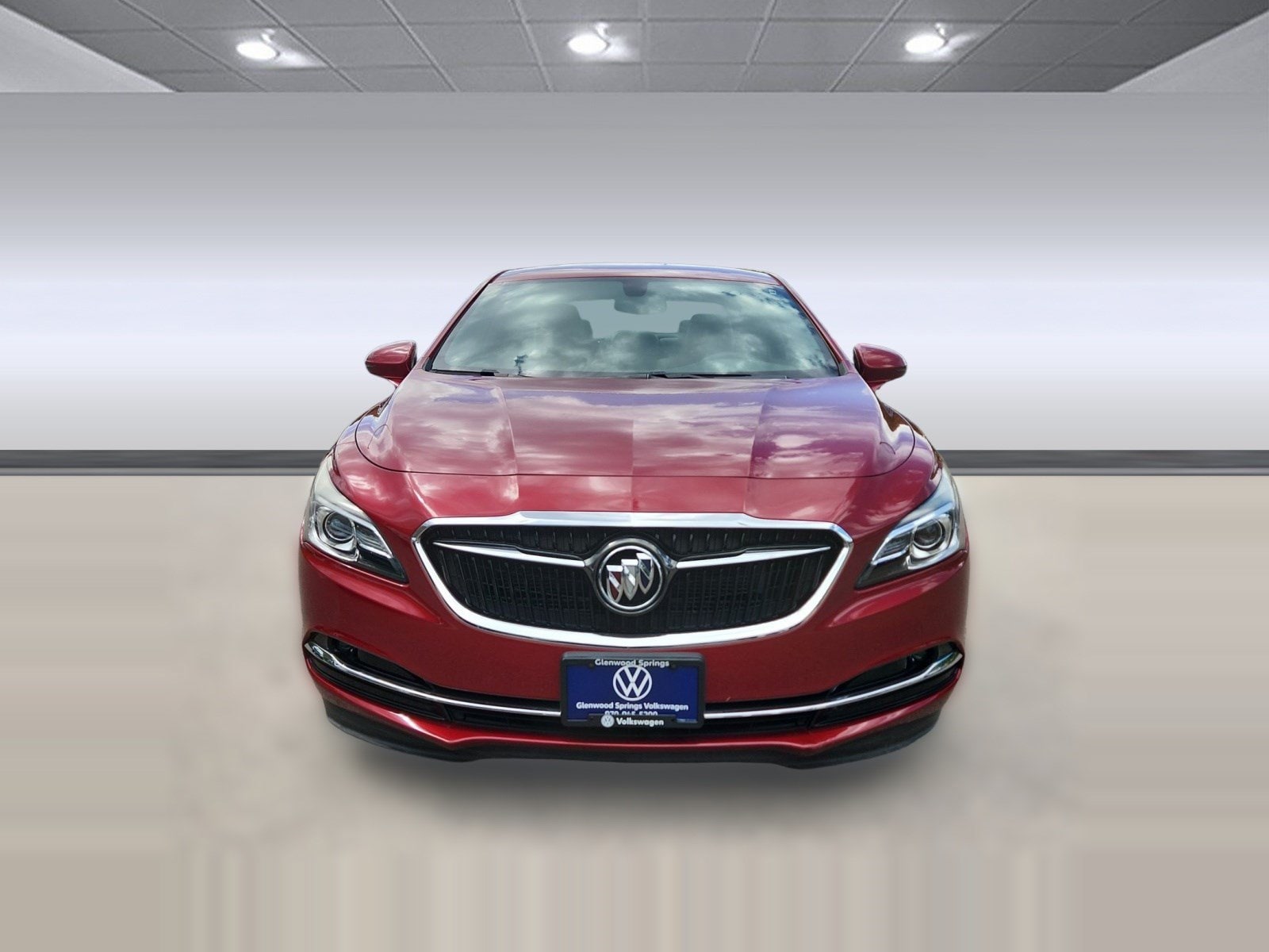2018 Buick LaCrosse Essence Sedan