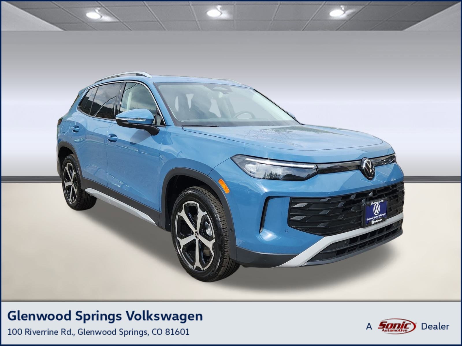 2025 Volkswagen Tiguan SE's photo