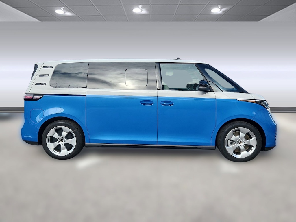 New 2025 Volkswagen ID. Buzz Pro S Plus Van 4MOTION