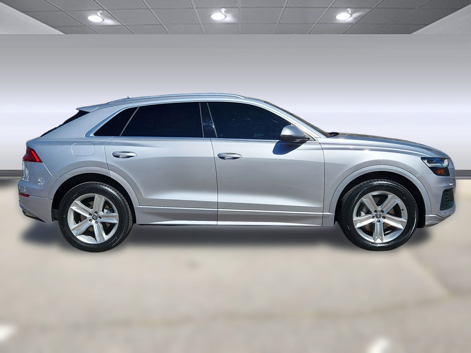 2019 Audi Q8 Premium 55 photo 2