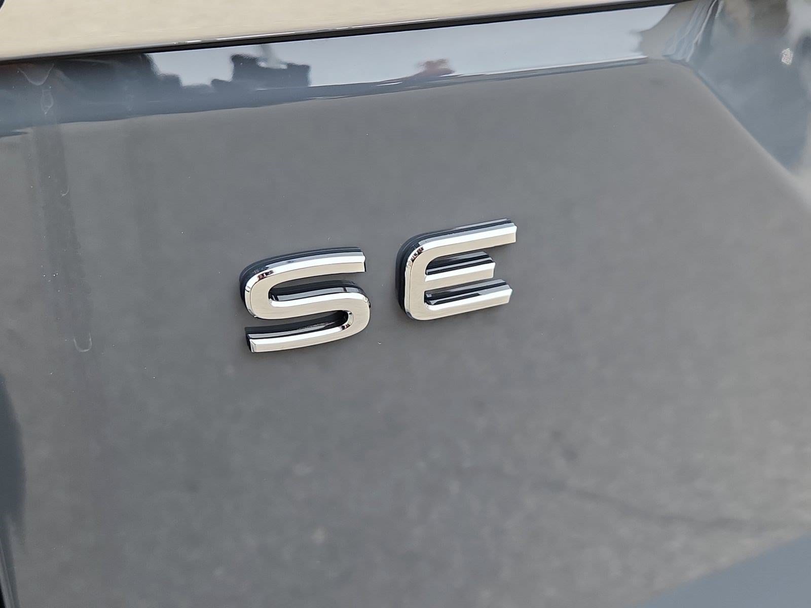 2026 Volkswagen Atlas SE w/Tech - Photo 6