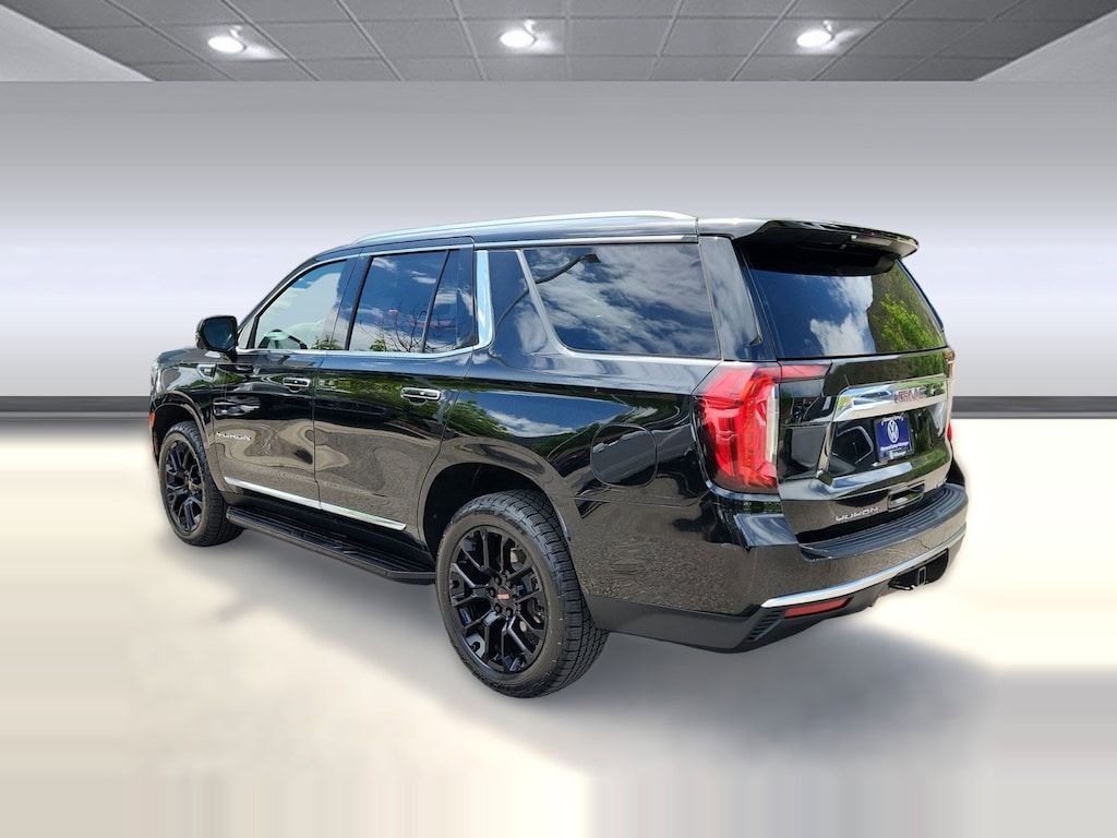 Used 2022 GMC Yukon SLT SUV