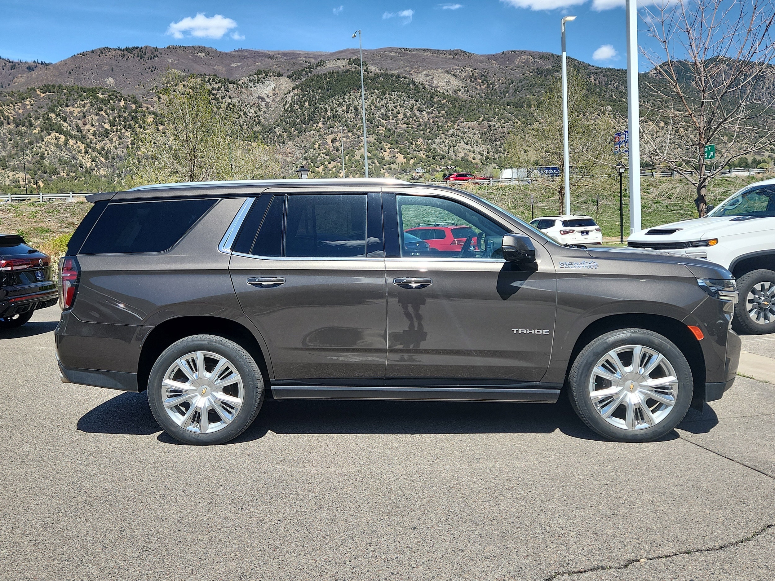 Used 2021 Chevrolet Tahoe High Country with VIN 1GNSKTKL1MR363623 for sale in Glenwood Springs, CO