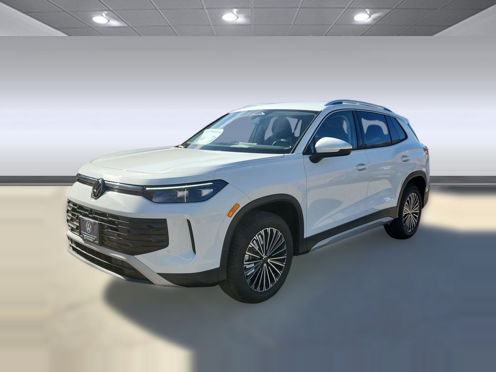 2026 Volkswagen Tiguan S - Photo 4