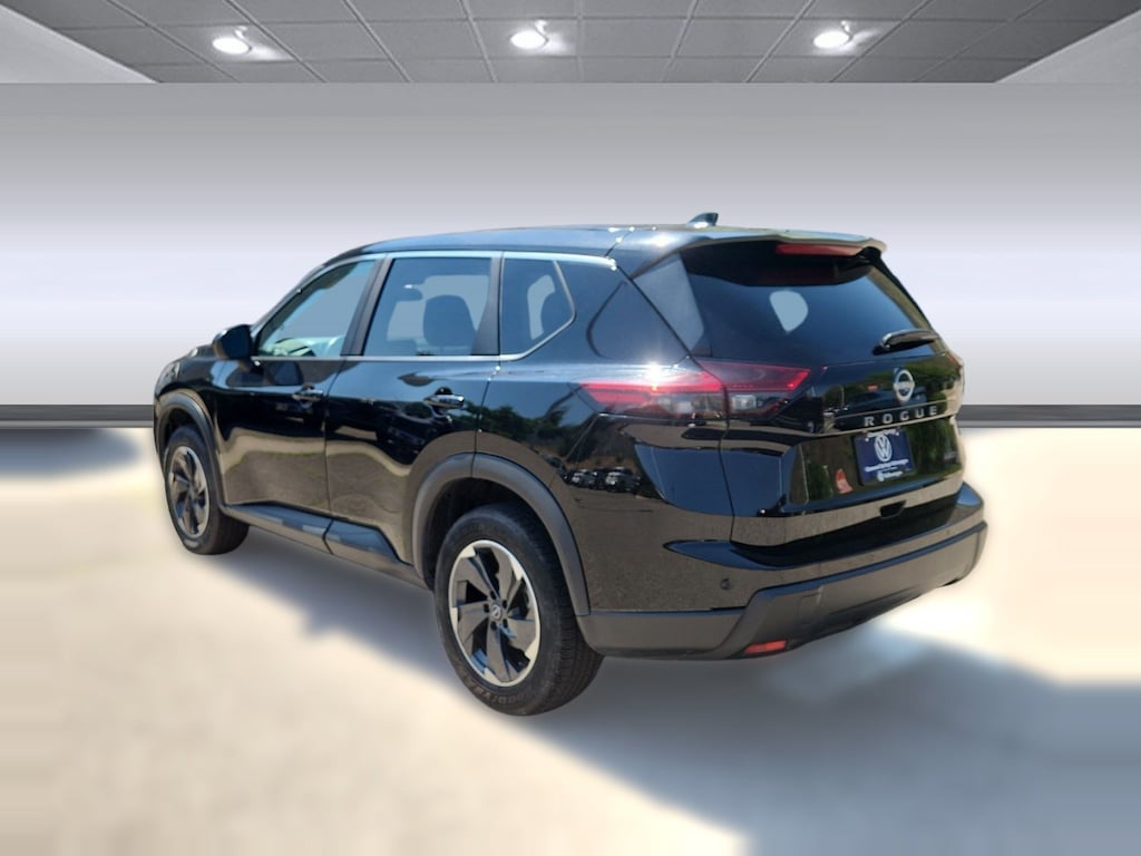 Used 2025 Nissan Rogue SV SUV