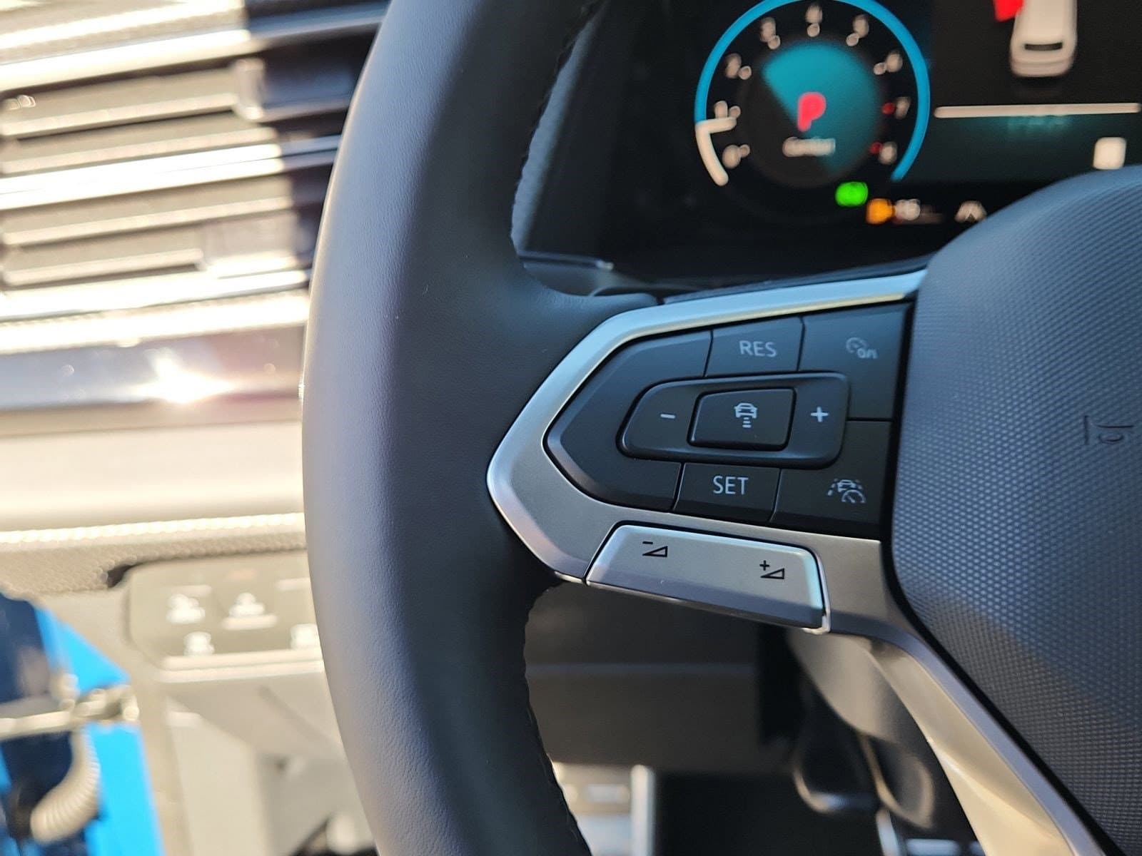 2026 Volkswagen Atlas Cross Sport SEL Premium R-LINE - Photo 23